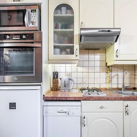 Jozsef-Corvin Central Budapest Extérieur photo